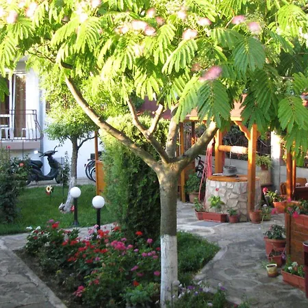 Morski Dar And Free Parking Szálloda